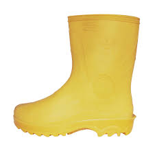 Bota de PVC caña corta sin puntera